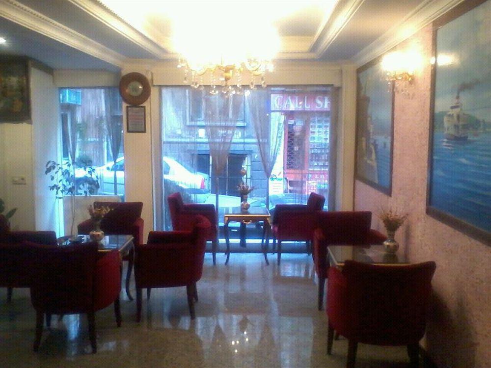 K Royal Hotel - Old City Istanboel Buitenkant foto