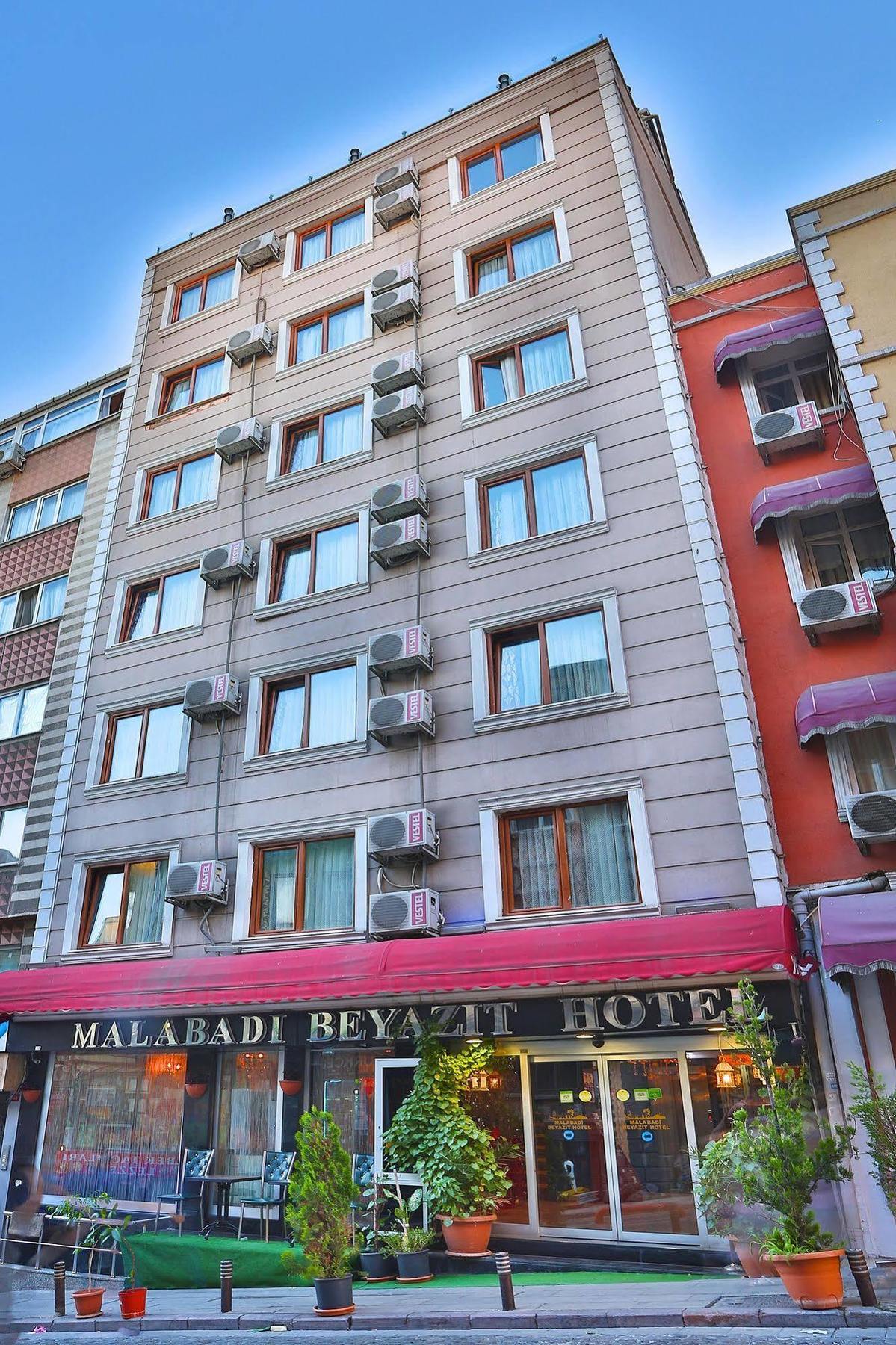 K Royal Hotel - Old City Istanboel Buitenkant foto